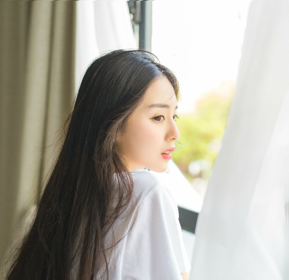 虽然有庞统、法正在背后谋划，但如果没有这种已经逐渐尖锐的矛盾，益州世家不要太贪心，刘璋后来的吃相也不要那么难看，也不至于如今走到今天这众叛亲离的一步。